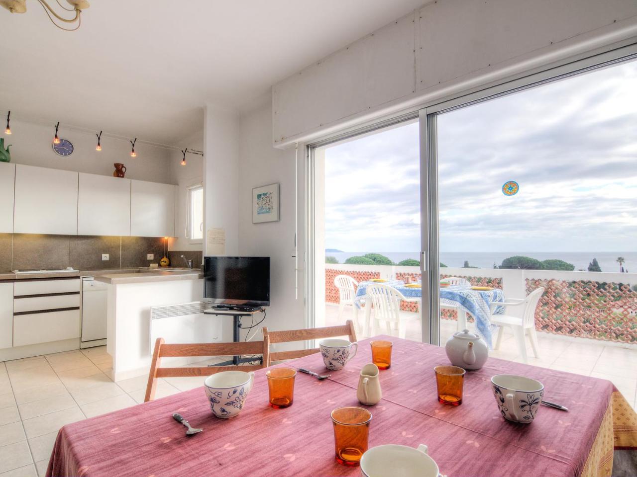 Apartment Riva Bella-3 By Interhome Cavalaire-sur-Mer Luaran gambar